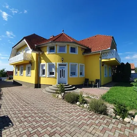 Arielle Panzio Maison d'hôtes Zalaegerszeg